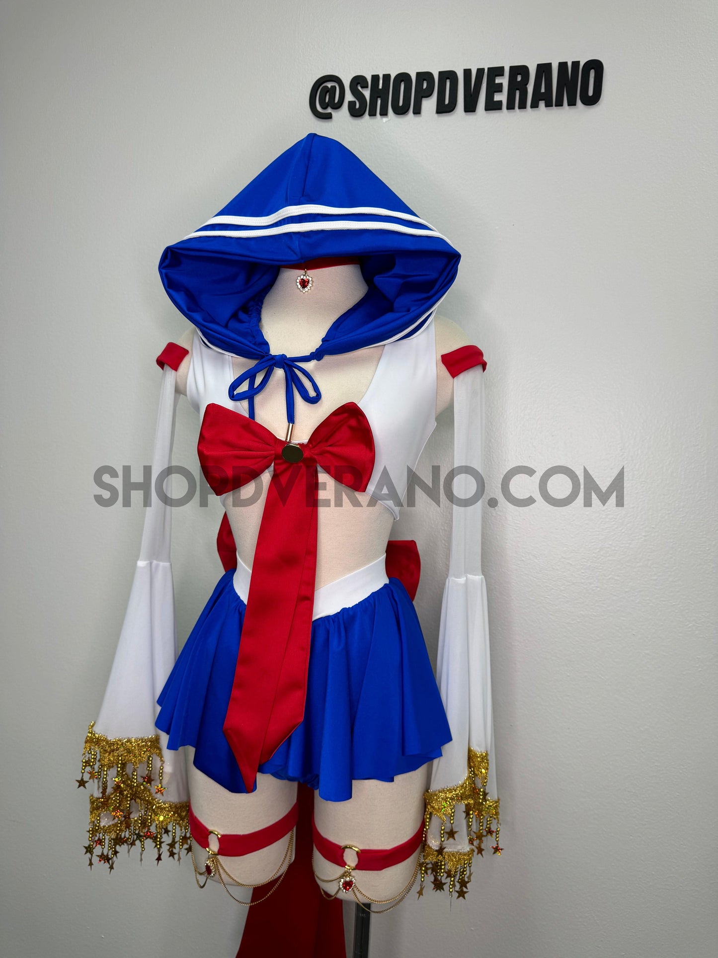 Lunar Sailor Set