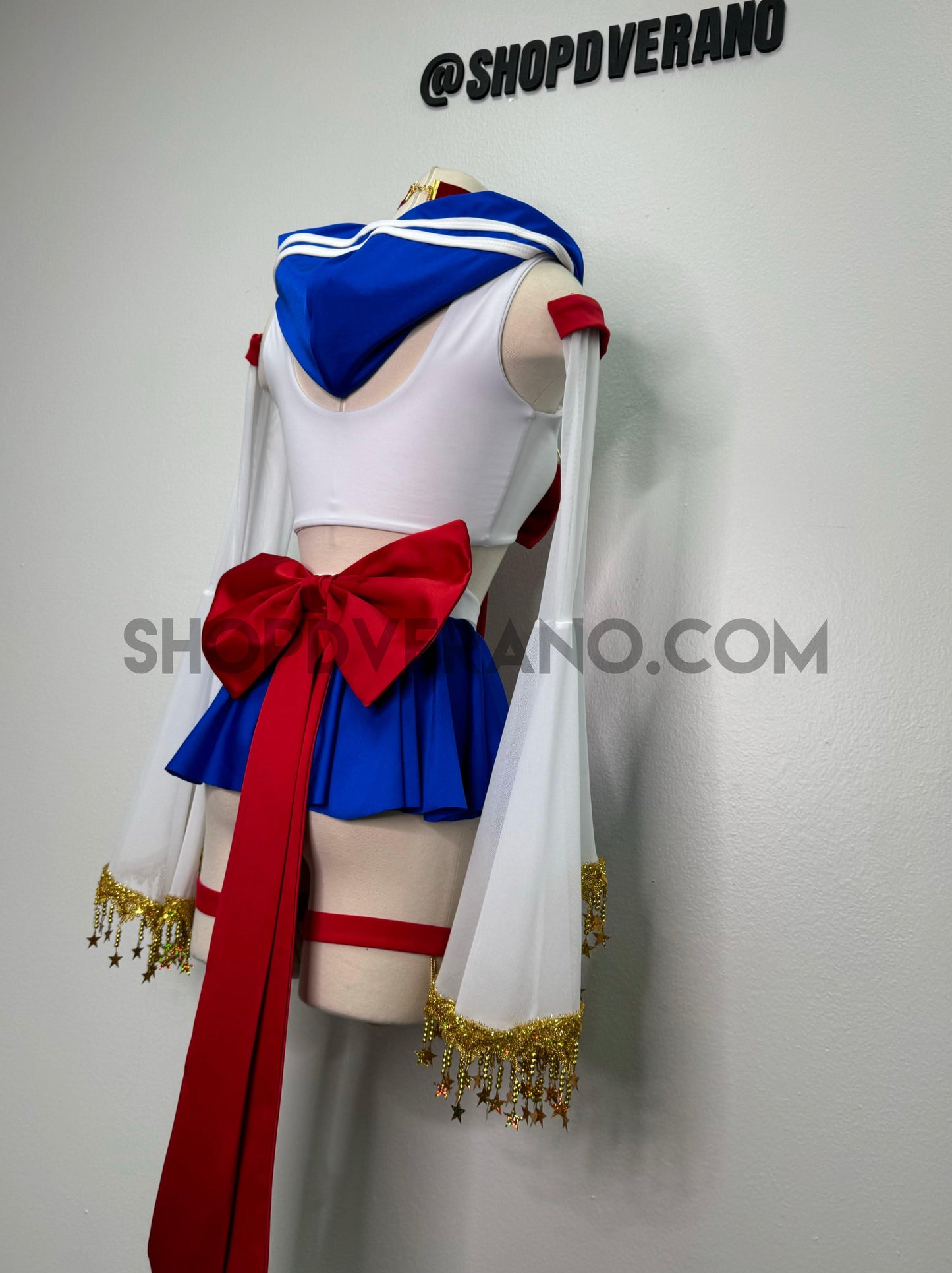 Lunar Sailor Set