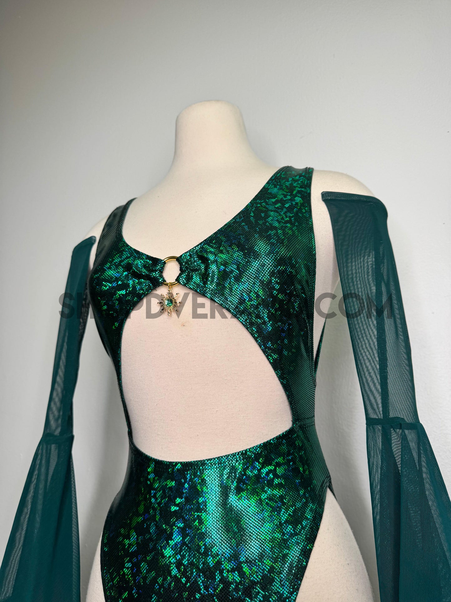 Emerald Horizon Set